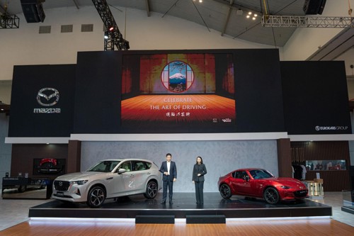 Mengungkap Seni Berkendara Premium: Showcase Memukau Mazda Indonesia di GIIAS 2023